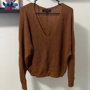 Oak & Trellis Women’s V-Neck Sweater in Rich Brown